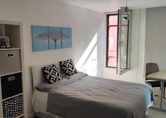Ivy Boutique Room